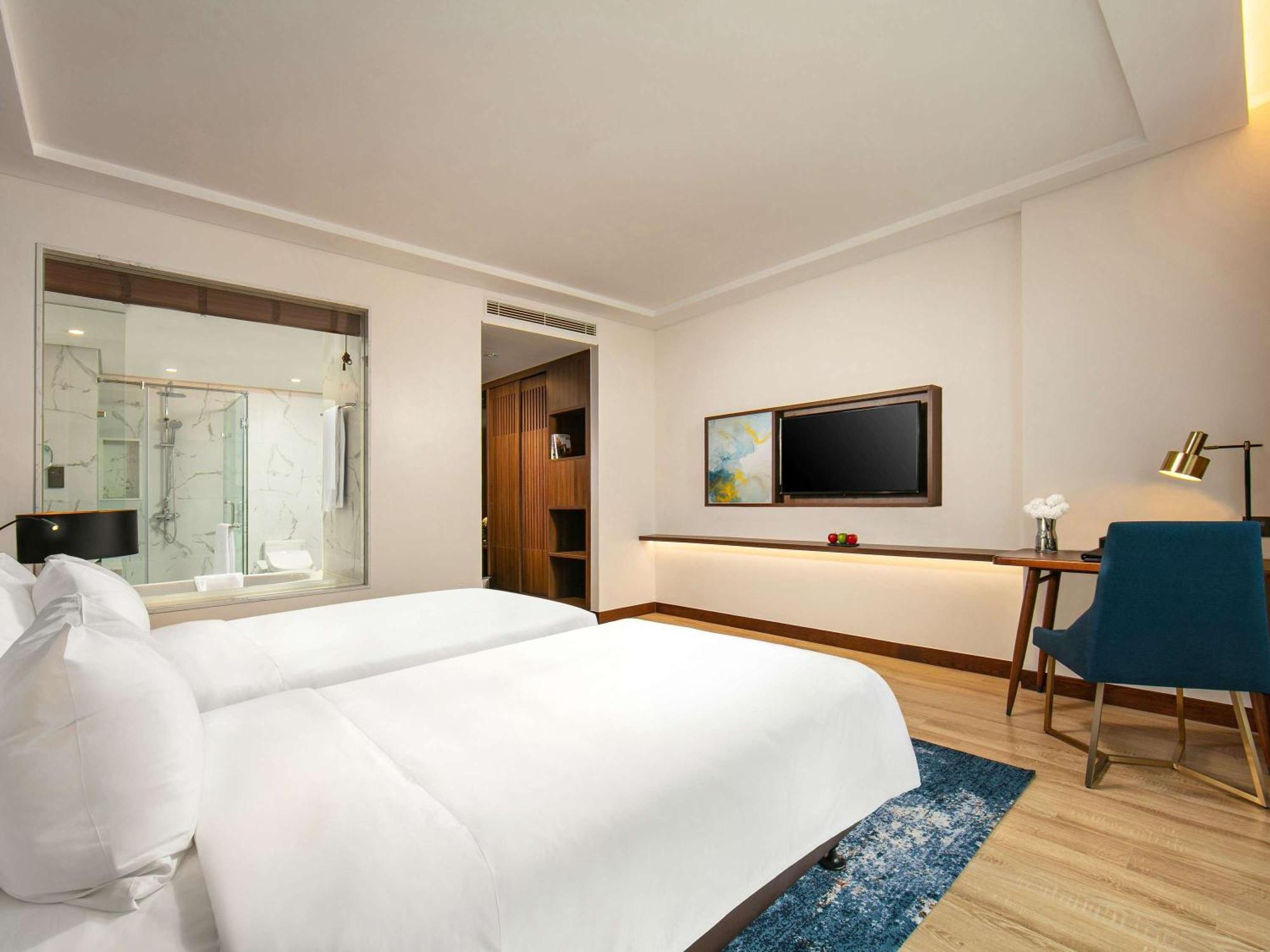 Moevenpick Living West Ханой Экстерьер фото